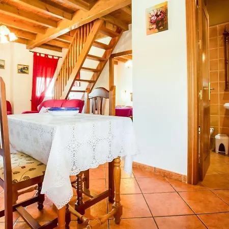 Belvilla By Oyo La Vista Holiday home *